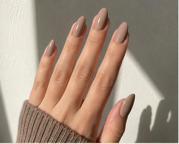 Classic Nude Almond Press-On Nails – 24PCS Premium Nail Set