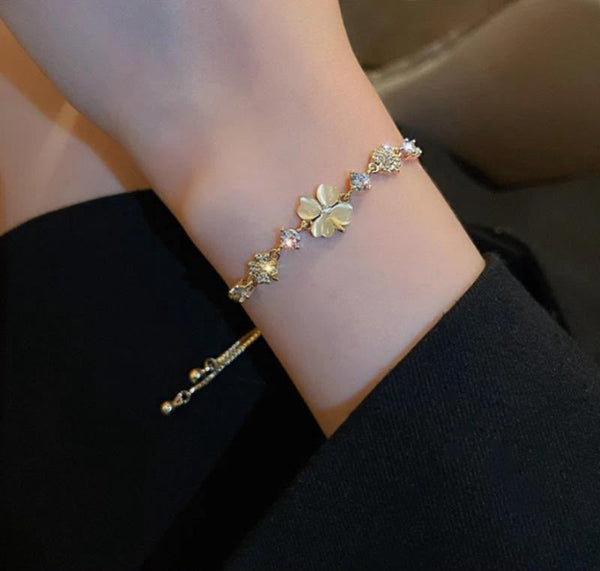 Lucky Four Leaf Clover Gold Plated Adjustable Bracelet for Women