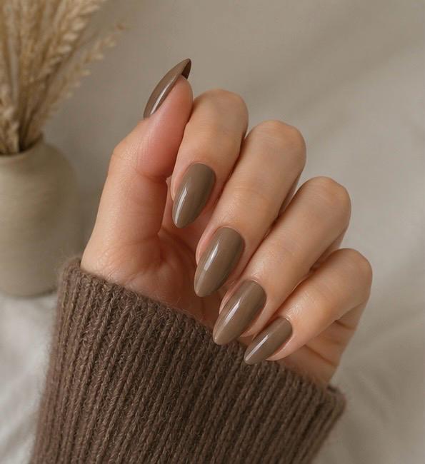 Mocha Brown Glossy Almond Press-On Nails – 24PCS Premium Nail Set