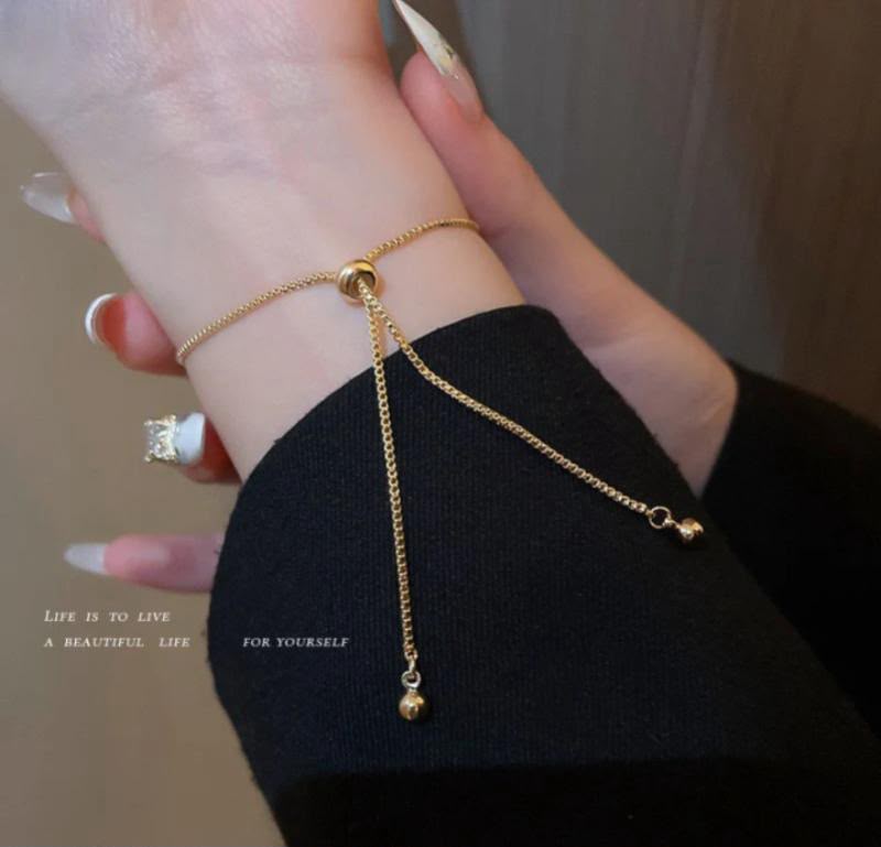 Lucky Four Leaf Clover Gold Plated Adjustable Bracelet for Women